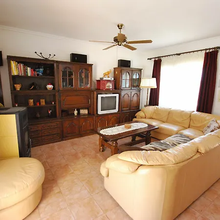 Vila Bugamvilla - Deniasol